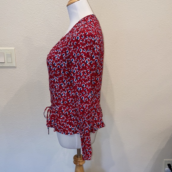 Rails Beaux Top in Red Floral XS - Picture 2 of 5